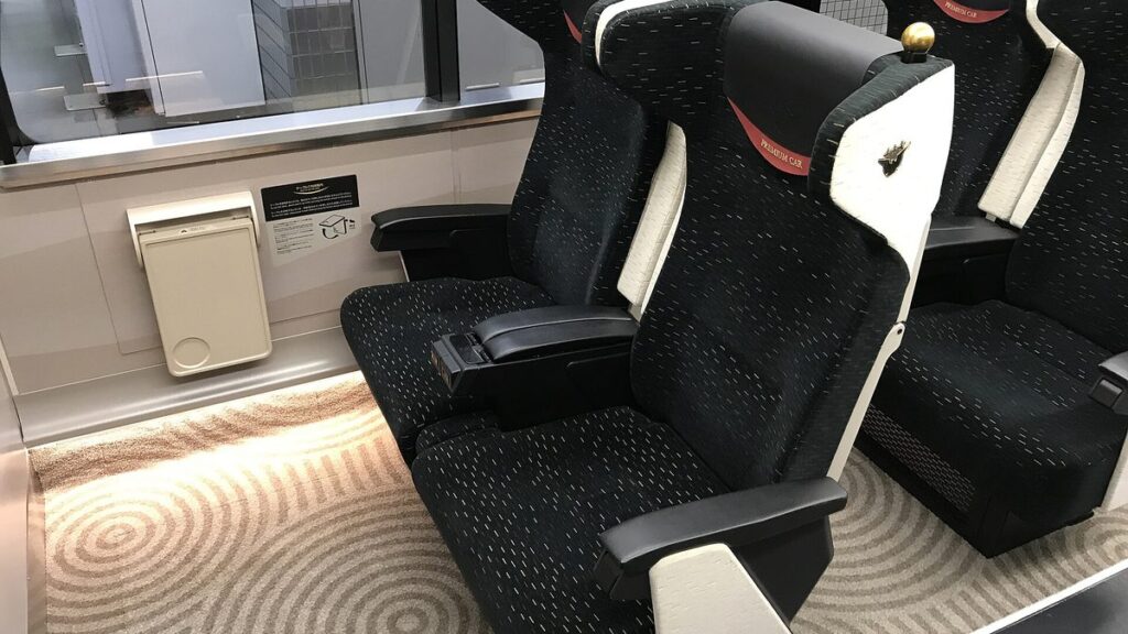 Reclining seats inside the Keihan Premium Car